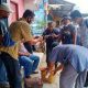 Seorang pelaku berinisial TP berhasil ditangkap oleh Gakkum KLHK Wilayah Sumatera karena kedapatan membawa sisik trenggiling sebanyak 8 kg. | Foto: Istimewa/Tribun News Jambi