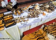 Sejumlah barang bukti satwa liar dilindungi, termasuk harimau sumatera (Panthera tigris sumatrae) yang disita oleh Mabes Polri dari para penjual pada tahun 2015 lalu. | Foto: Paul Hilton/WCS