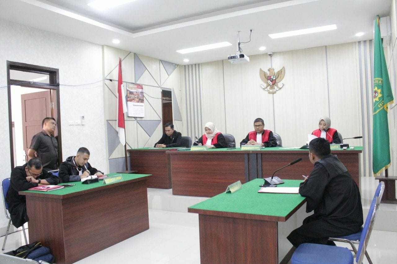 Sidang putusan perkara perdagangan sisik trenggiling di Pengadilan Negeri Jantho, Kabupaten Aceh Besar, Selasa (14/6). | Foto: Zulkarnaini/Kompas