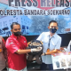 Polresta Bandara Soetta menunjukkan sejumlah barang bukti penyelundupan sisik trenggiling, Rabu (12/4/2023). Foto: BKSDA Jakarta/Instagram