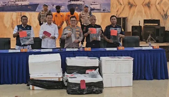 Polisi Gagalkan Penyeludupan Ribuan Benih Bening Lobster di Lampung