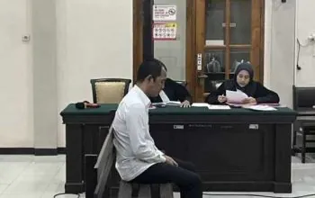 Arik Kristanto saat sidang vonis di PN Mojokerto. | Foto: Enggran Eko Budianto/detikjatim